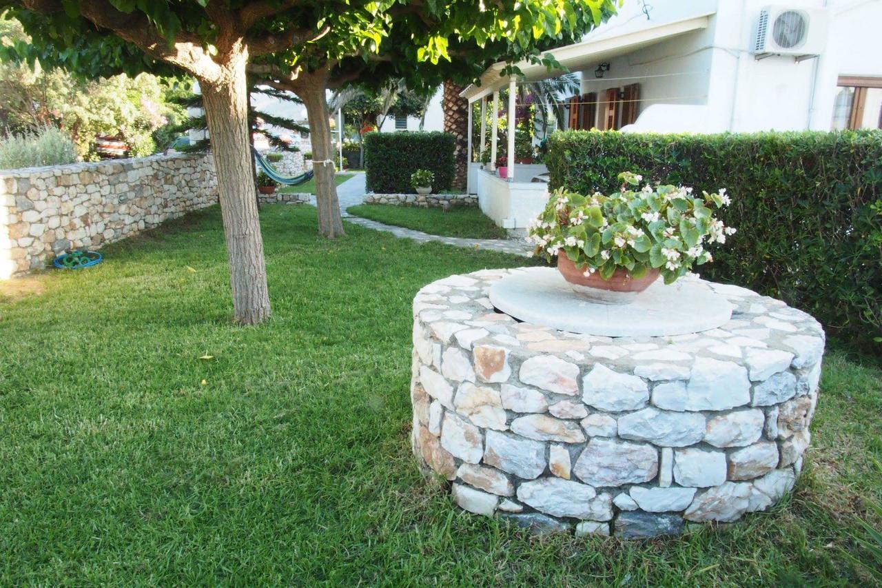 Irini Studios Skyros Exteriör bild